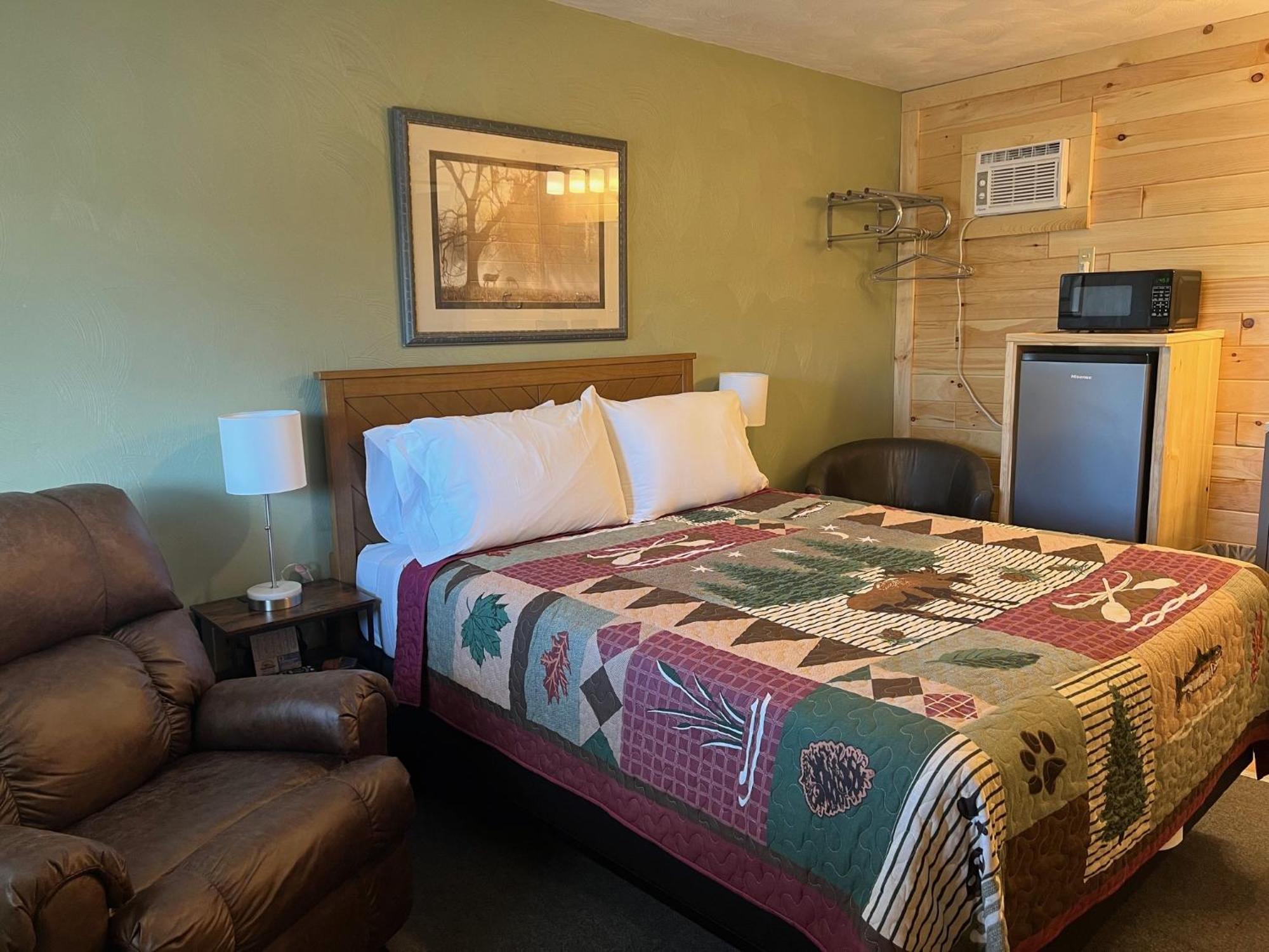 Cedars Motel 5*